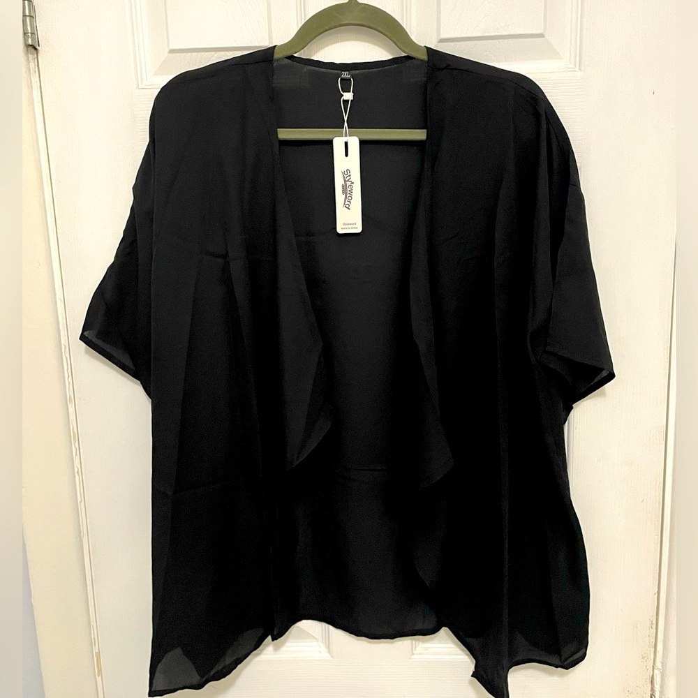 ⚡️5/$25- Sheer Plus Size black light weight cardigan with split sleeve